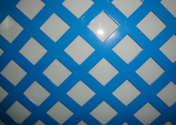 Белый квадратный перфорированный сетчатый лист с PVC покрытием
