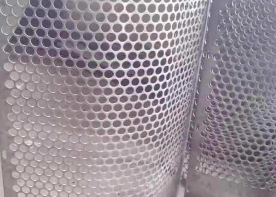 Стандарты ISO 9001 Закальцинированная перфорированная металлическая сетка для декорации