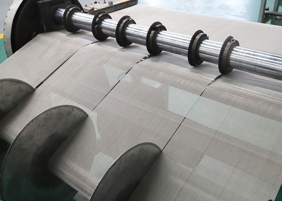 Двухшпиндельной сплетенный нержавеющей сталью крен ячеистой сети 2205 используемый в сосуде под давлением