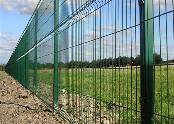 Противоржавеющая углеродистая сталь ПВХ покрытая сварная проволочная сетка для ограждения